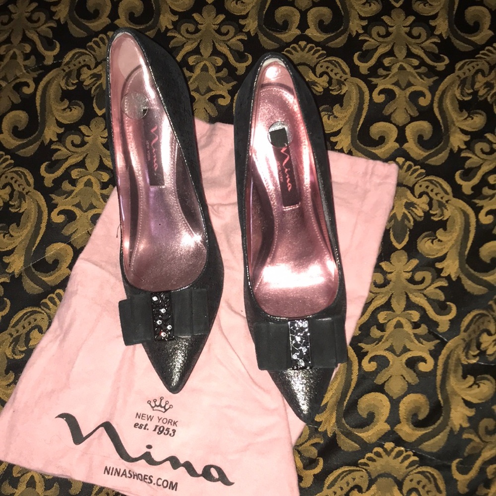Nina Reni Gunmetal Vintage Suede 3” Heel